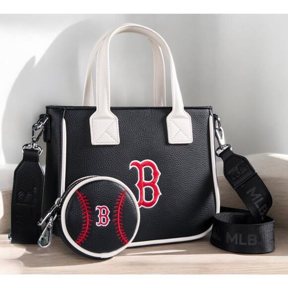 MLB Boston Red Sox Small Black Crossbody/Tote w/ Coin Pouch *NEW in Package* - Picture 4 of 7